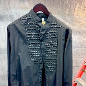 Wah maker XL bought 10yrs agoo never wore one time . Been in the closet